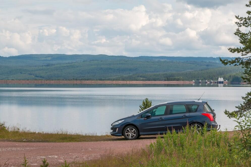 Jak przygotować samochód do wyjazdu na wakacje?